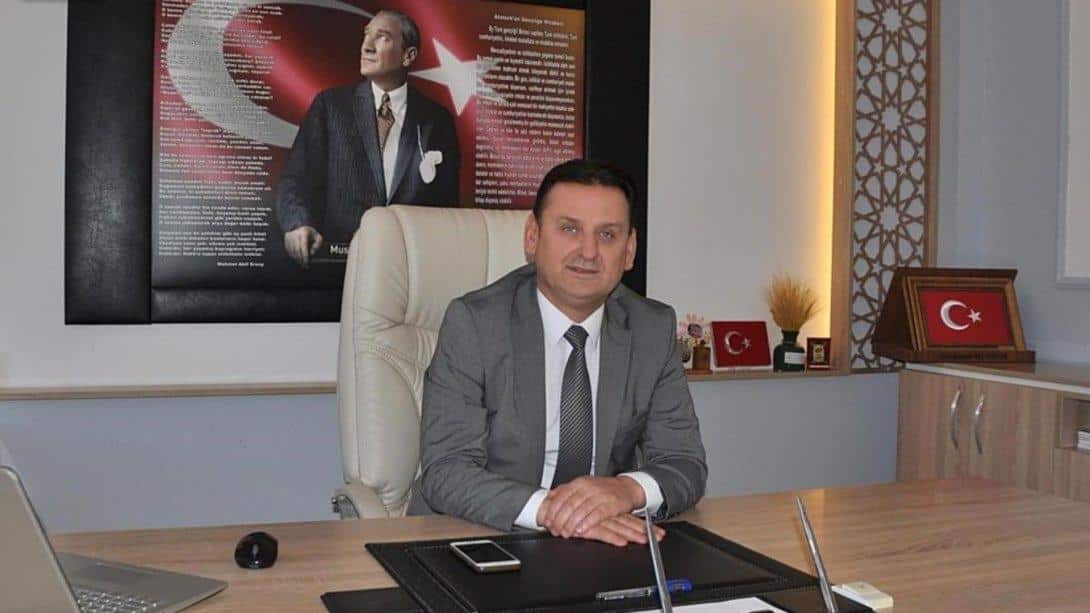 İLÇE MİLLİ EĞİTİM MÜDÜRÜMÜZ İSMAİL YİĞİT'İN 2024-2025 EĞİTİM ÖĞRETİM YILI KUTLAMA MESAJI